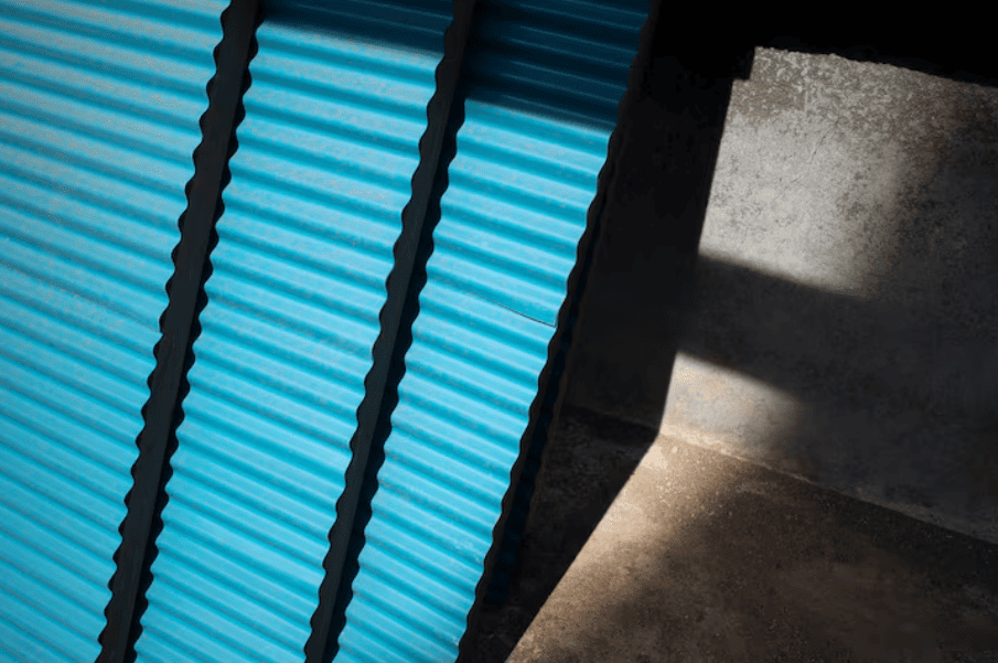 鐵皮屋使用年限怎麼提升？防鏽、結構、維護一次到位的完整指南